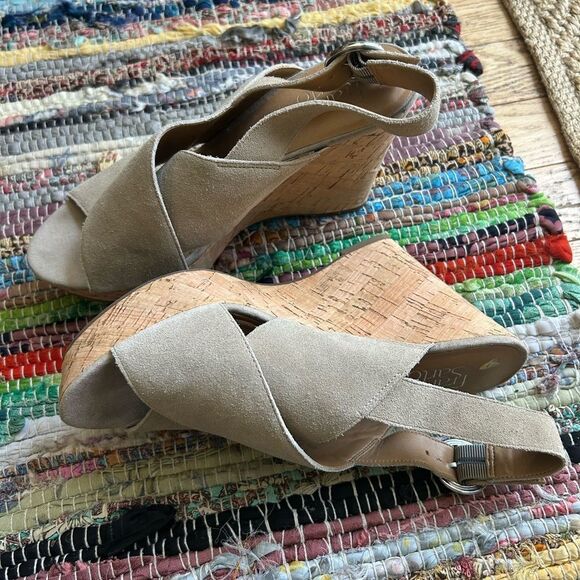 Franco Sarto Tan Wedge Sandals with Crossover Straps 9 - Picture 8 of 16